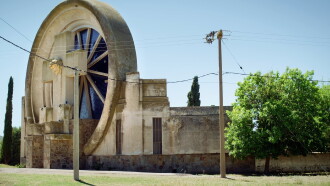 Salamone, Pampa Trailer