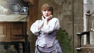 Sarah Bernhardt, pionnière du show business Trailer