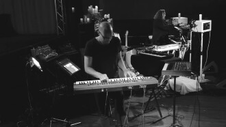 Schiller - Schiller x Quaeschning - Behind closed doors II - Dem Himmel so nah Trailer
