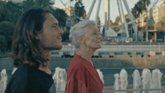 Senza età Trailer