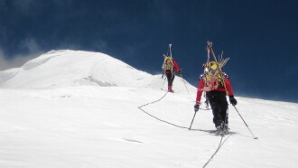 Skiing Everest Trailer