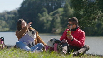 Surdes Trailer