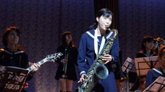 Swing Girls Trailer