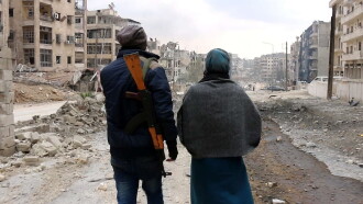 Syrie, des femmes dans la guerre Trailer