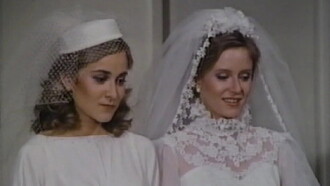 The Brady Girls Get Married Trailer