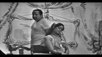 The man who got his wife married Trailer