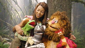 The Muppets' Wizard of Oz Trailer