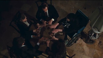 The Night Evelyn Came Out of the Grave Trailer