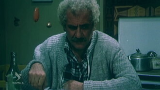 The warm hand Trailer