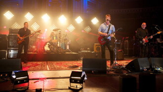 Them Crooked Vultures: Teenage Cancer Trust Trailer
