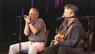Tommy Emmanuel - Center Stage Trailer