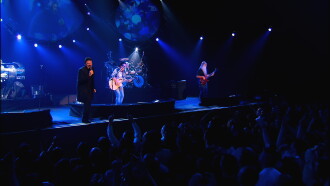 Toto: Falling in Between Live Trailer