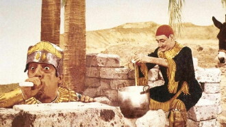 Totò versus Maciste Trailer