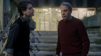 Tra le sette e le otto Trailer
