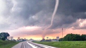 Traqueurs de tornades Trailer