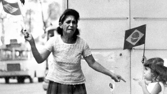 Triste Trópico Trailer
