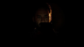 Um Palmo Trailer
