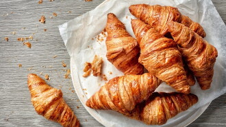 Un appétit...croissant! Trailer