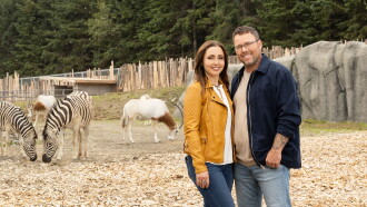 Un zoo pas comme les autres chez les grizzlis Trailer
