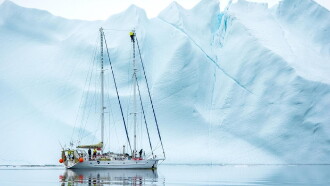 Under The Pole : Lumière Sous l'Arctique Trailer
