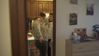 Une affaire de familles Trailer