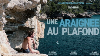 Une Araignée au Plafond Trailer