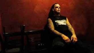 Vampiro: Angel, Devil, Hero Trailer