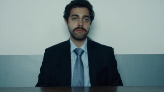 Velha Roupa Colorida Trailer