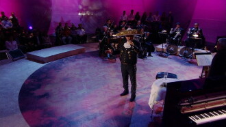 Vicente Fernandez Front Row Trailer