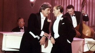 Victor/Victoria Trailer