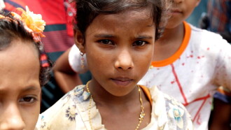 Vivir sin país: El exilio rohingya Trailer
