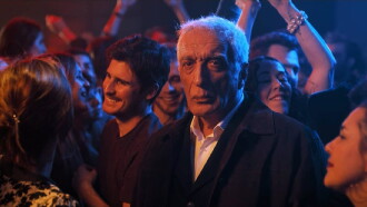 Vous êtes jeunes, vous êtes beaux Trailer
