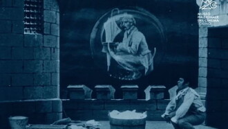 Voyage autour d’une étoile Trailer