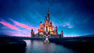 Walt Disney Treasures - Mickey Mouse in Living Color Trailer