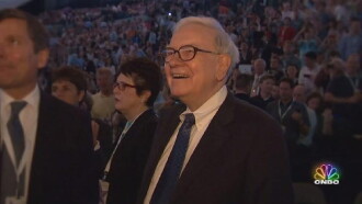 Warren Buffett: Investor. Teacher. Icon. Trailer