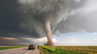 Weather Extreme: Tornado Trailer