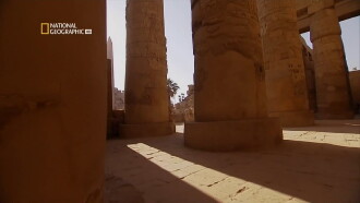 Which way to... Luxor Trailer