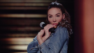 Whitney Cummings: Can I Touch It? Trailer