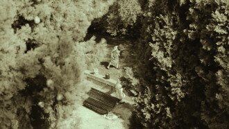Women picking up olives Trailer