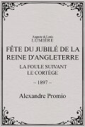Fête du jubilé de la reine d'Angleterre : la foule suivant le cortège