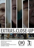 Extras. Close-Up