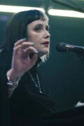 Slowdive: Echoes with Jehnny Beth