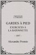 Gardes à pied : exercices à la baïonnette