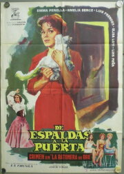 De espaldas a la puerta