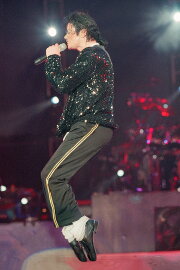Michael Jackson: Man In The Mirror Michael Jackson: Man In The Mirror