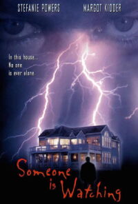 Alguien te vigila (2000)