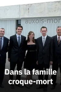 Dans la famille croque-mort (2017)