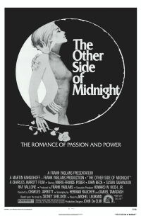 De l'autre côté de minuit (1977)