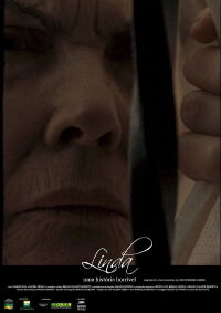 Linda, uma história horrível (2013)