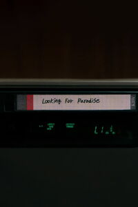 Looking For Paradise (1992)